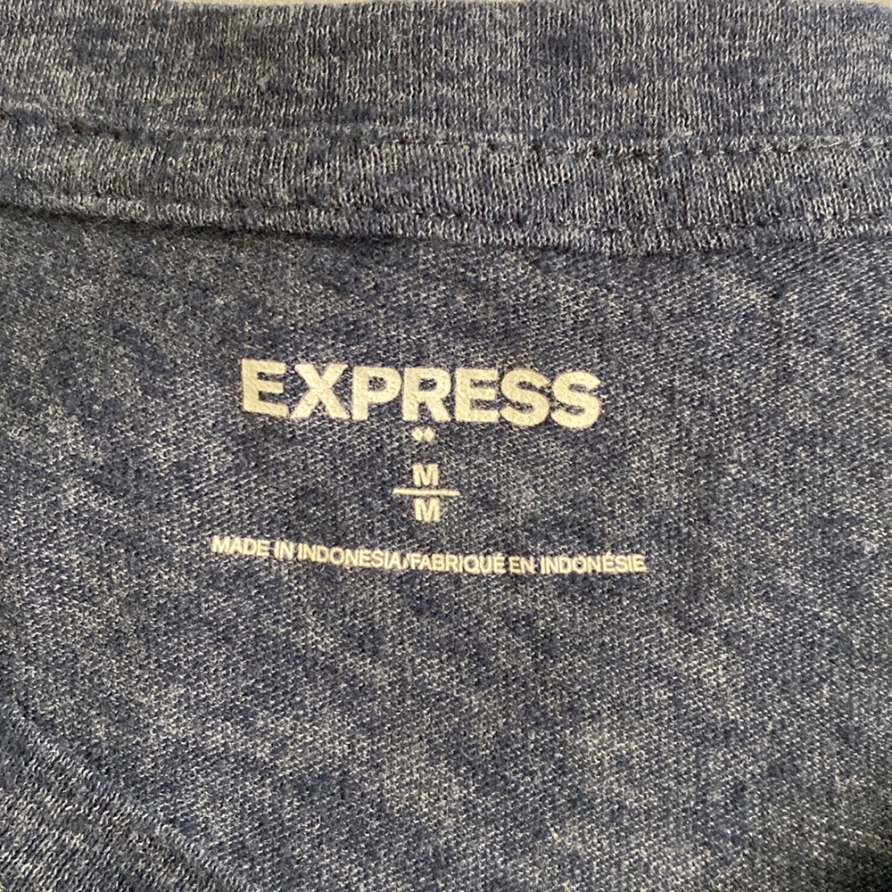 Express tee shirt